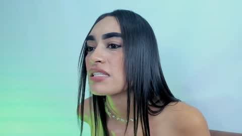 Snapshot of sophie_deargb chatting on 02.03.25 Sofia santodomingo online show from 02.03.25