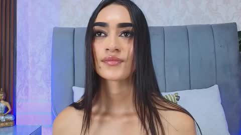 Snapshot of sophie_deargb chatting on 03.08.25 Sofia santodomingo online show from 03.08.25