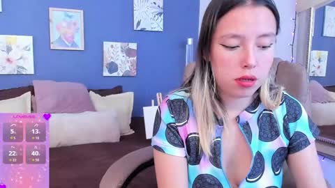                       online show from 11.25.25