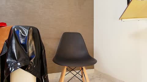 Sophie online show from 02.04.25