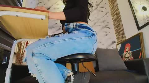 Sophie online show from 04.17.26