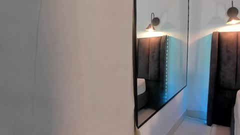 sophie_smith19 online show from 04.01.26