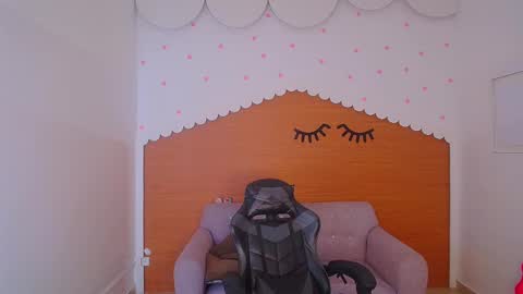 Sofia online show from 01.04.25