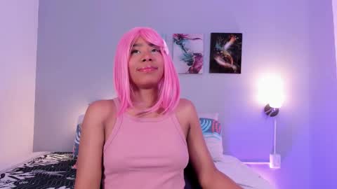 sophie_w1 online show from 11.10.25