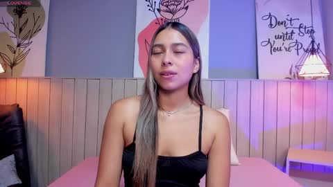 Sophie online show from 05.27.26