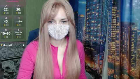 Snapshot of sophieblackwood chatting on 05.18.26 Sophie online show from 05.18.26