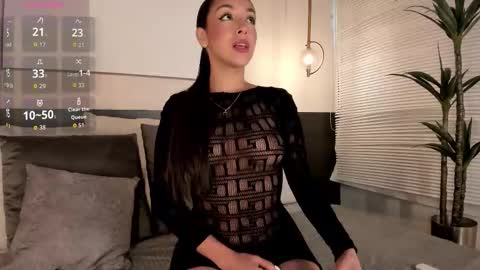     online show from 11.04.25