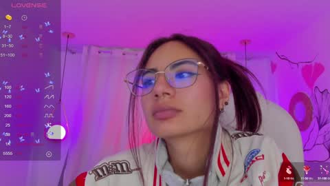   Sophie  IG sophiecherry es   online show from 12.22.24