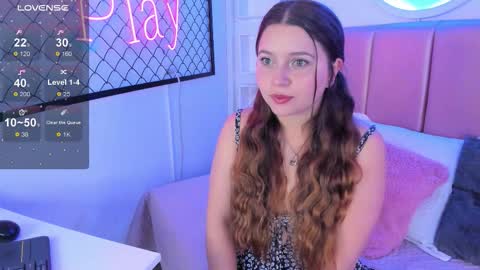 Snapshot of sophiee09_ chatting on 01.10.26 Sophie online show from 01.10.26