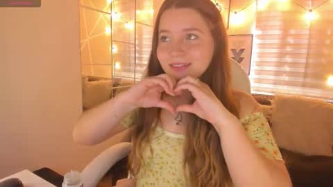 Snapshot of sophiee09_ chatting on 02.20.26 Sophie online show from 02.20.26