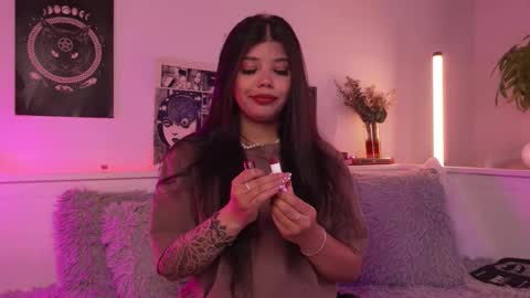 Snapshot of sophiee_art chatting on 02.23.26 Sophiee online show from 02.23.26