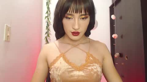 Snapshot of sophiee_s chatting on 02.11.25 Sophie online show from 02.11.25