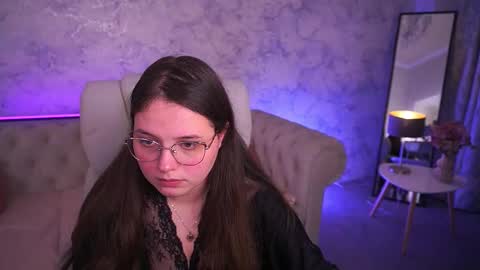 sophieedreams online show from 12.17.25