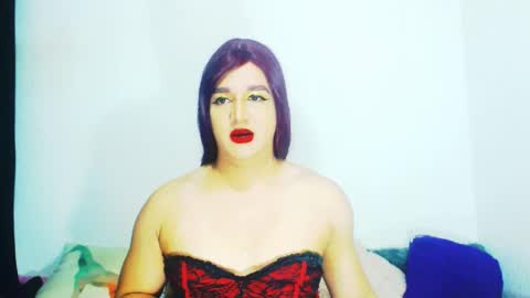 sophiehillsxo online show from 04.10.26