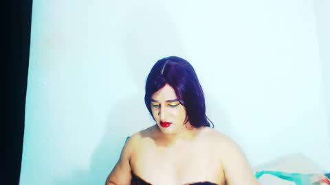 sophiehillsxo online show from 04.11.26