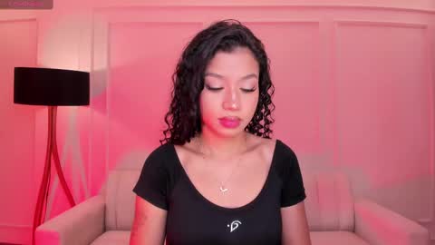 Snapshot of sophiehouston_ chatting on 09.10.25 Sophie Houston online show from 09.10.25