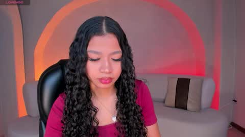 Snapshot of sophiehouston_ chatting on 10.30.25 Sophie Houston online show from 10.30.25