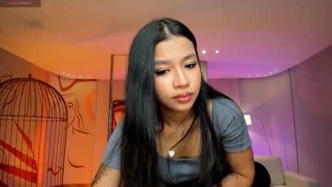 Snapshot of sophiehouston_ chatting on 11.06.25 Sophie Houston online show from 11.06.25