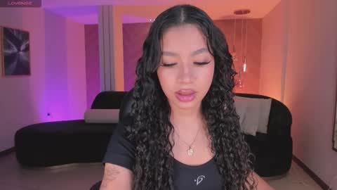 Snapshot of sophiehouston_ chatting on 12.04.25 Sophie Houston online show from 12.04.25