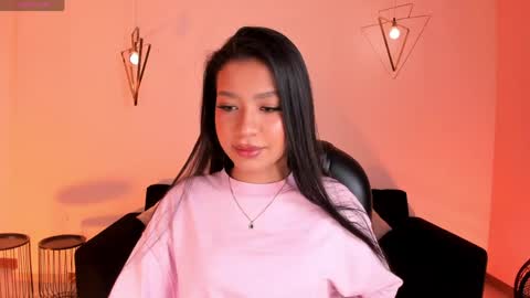 Sophie Houston online show from 05.23.26