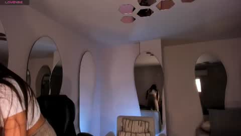 Snapshot of sophiehouston_ chatting on 07.05.26 Sophie Houston online show from 07.05.26