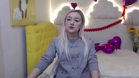 sophiekittyy online show from 02.16.25