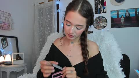 Sophie online show from 02.05.25