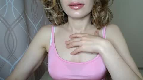 Sophiemisss online show from 09.30.25