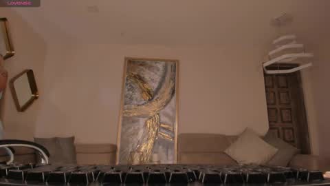 Sophie  Palmer online show from 03.08.25