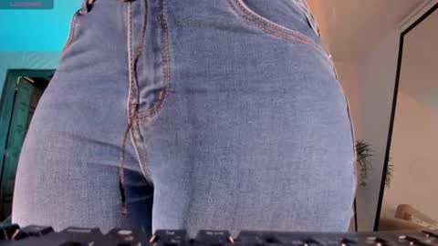 Sophie  Palmer online show from 09.30.25