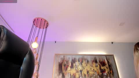 Sophie  Palmer online show from 02.27.26