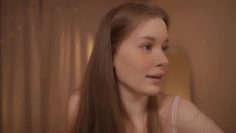 Sophie  Next stream  3 online show from 03.12.25