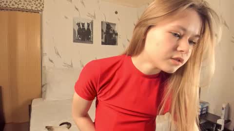 SophieRayne online show from 01.12.26