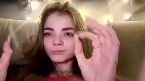 Sophie and my bestie Mandy    online show from 01.02.25