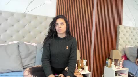 My name is Sofia online show from 04.30.26