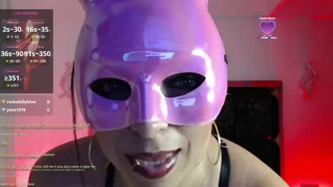 sophi fire  online show from 10.18.25