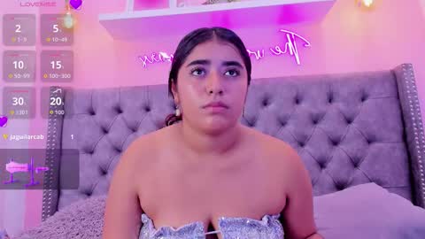 Sophii  online show from 11.04.25