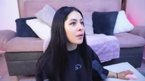 Sophiie online show from 03.17.26