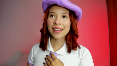 Snapshot of sophiiewilliams chatting on 11.14.25 Sophiie Williams online show from 11.14.25