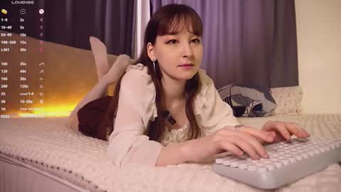 Snapshot of sorayumexxx chatting on 12.18.25 Sora online show from 12.18.25