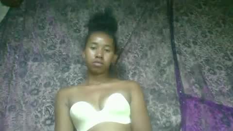 Snapshot of soriettezah chatting on 02.18.26 soriettezah online show from 02.18.26