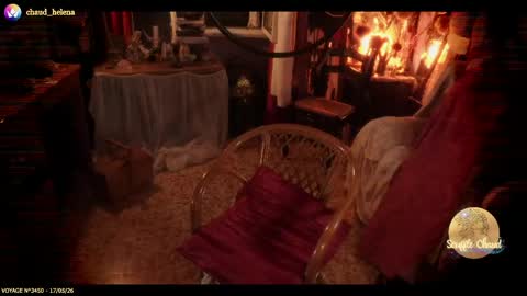Snapshot of souffle_chaud chatting on 05.17.26 . . online show from 05.17.26