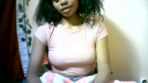 Snapshot of sourayaa chatting on 06.23.26 sourayaa online show from 06.23.26