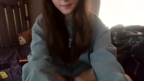 Snapshot of soursou chatting on 10.30.25 sours online show from 10.30.25