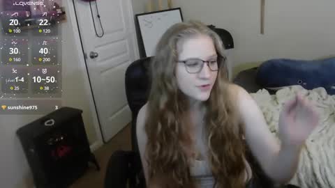 Snapshot of southerbunny chatting on 12.16.24 Bunnydathug online show from 12.16.24