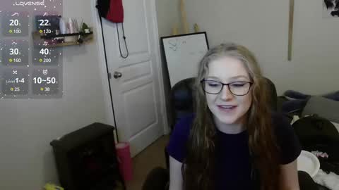 Snapshot of southerbunny chatting on 12.24.24 Bunnydathug online show from 12.24.24