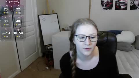 Snapshot of southerbunny chatting on 01.19.25 Bunnydathug online show from 01.19.25