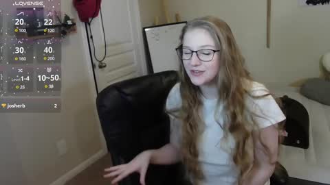 Snapshot of southerbunny chatting on 01.22.25 Bunnydathug online show from 01.22.25