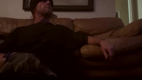 Snapshot of southern_guy_69 chatting on 12.16.25 southern_guy_69 online show from 12.16.25