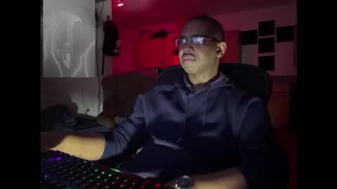 Snapshot of southernfuckery chatting on 02.14.26 Infamous Damon Jerico online show from 02.14.26